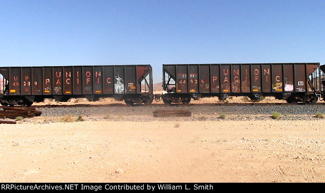 EB Manifest Frt at Erie NV W-MTrnSlv-Pshr -45